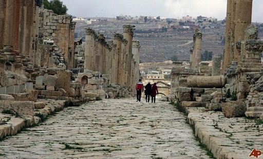 Thumbnail image for Pictures/LargeImageGallery/21042012_011526jordan-tourism2.jpg