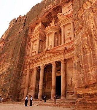 Thumbnail image for Pictures/LargeImageGallery/21042012_011534ClassicalTours.jpg